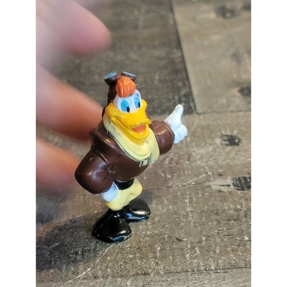 Launchpad McQuack Daffy Duck Disney toy figure pilot 1992 - Picture 2 of 4